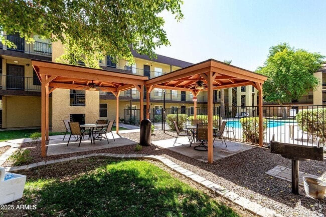 Building Photo - 461 W Holmes Ave Unit 127 Rental