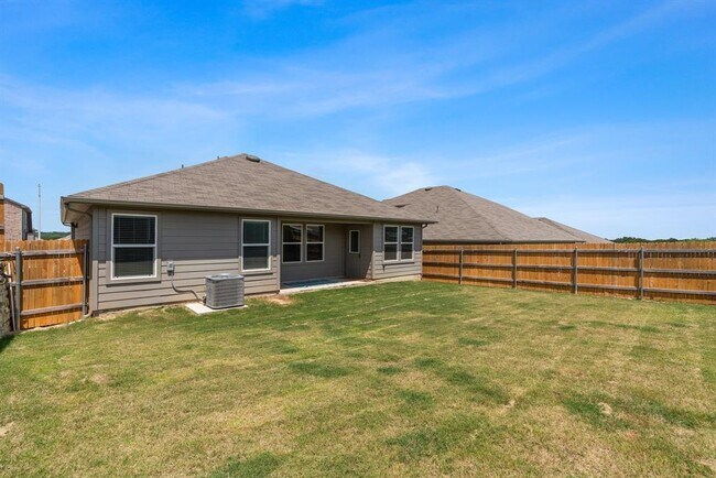 Photo - 15101 Siberian Elm Ln