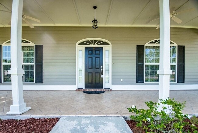 Photo - Spacious 4-Bedroom Home with Modern Amenities on Expansive Lot in Valdosta, GA