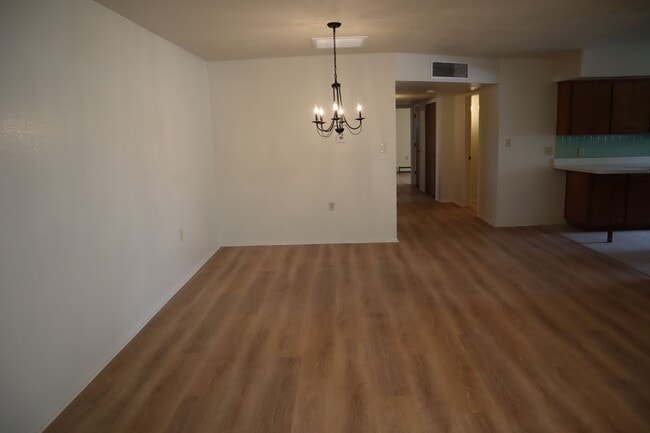 Photo - Livable, Lovable, & Avaiable!