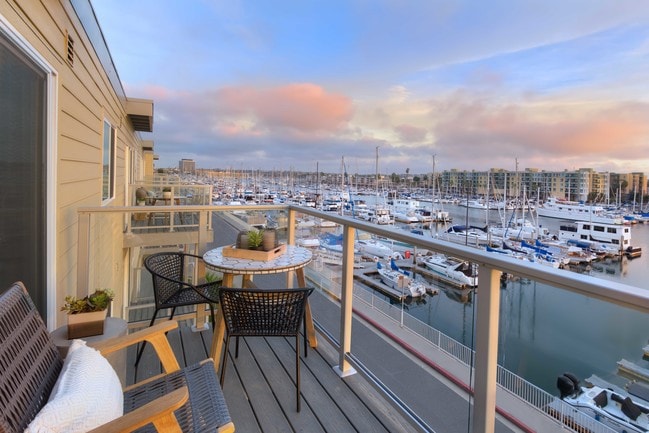 Building Photo - Wayfarer® Apartments + Marina