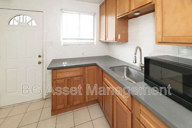 Photo - 1403 Carlson Blvd Unit 1409