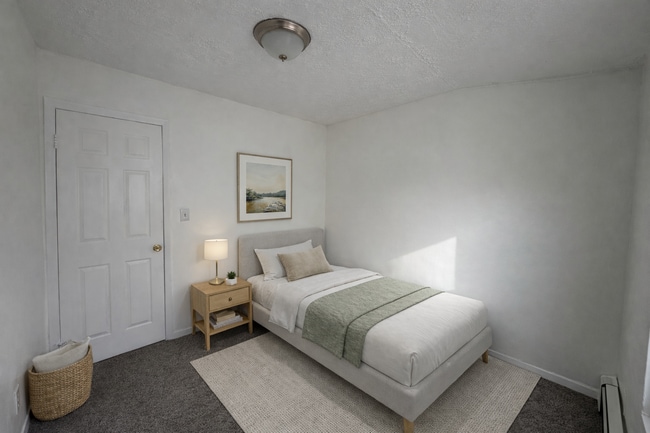 Photo - 21916 Edgewood Ave