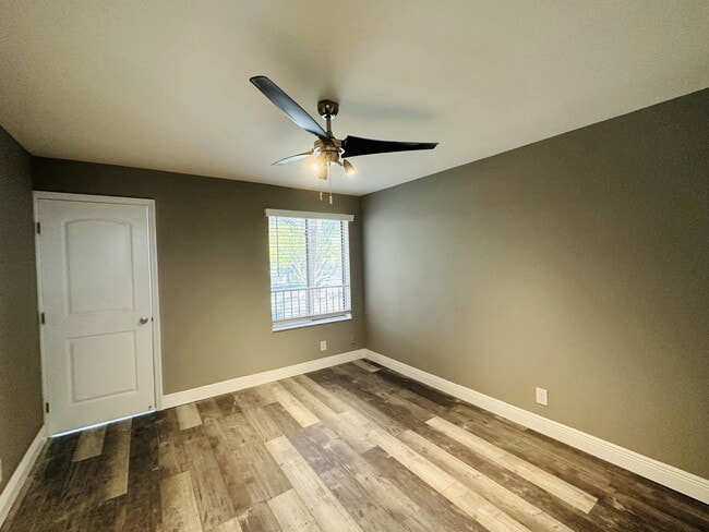 Photo - 3300 Pinewalk Dr N Unit 1925