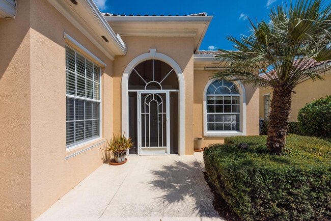 Photo - 8159 Nevis Pl