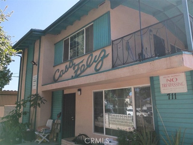 Building Photo - 711 N Soldano Ave Unit 6 Rental