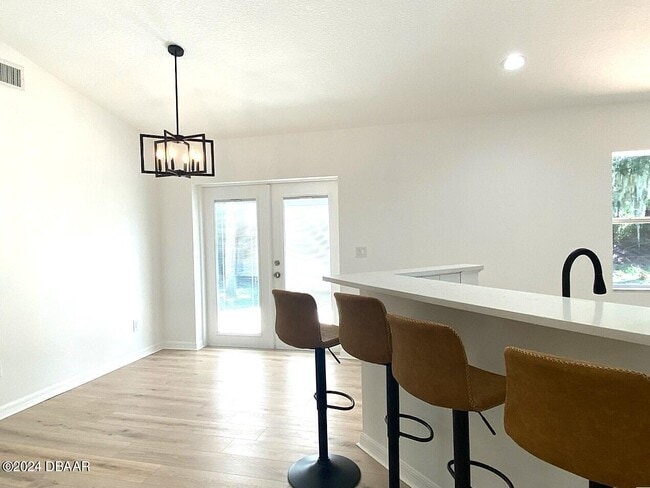 Photo - 1047 S Myrtle Ave