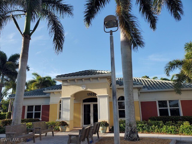 Photo - 11041 Gulf Reflections Drive Unit 204