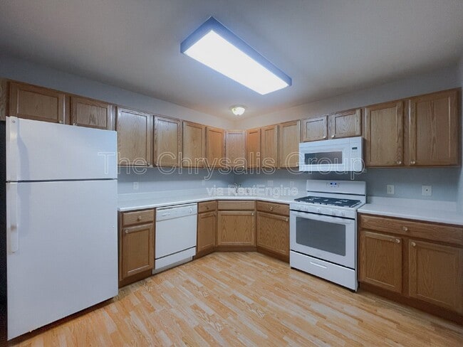 Photo - 1441 Adams St