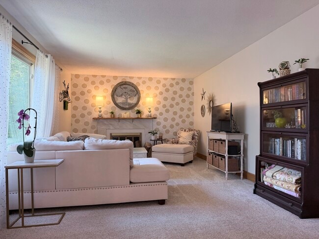 Photo - 118 Avignon Ct