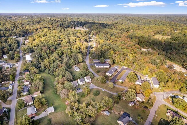 Photo - 2143 Bell St