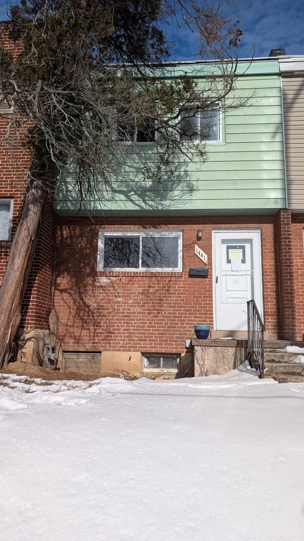 Building Photo - Cozy 3 Bed 1 Bath Harrisburg Home - Available Now!