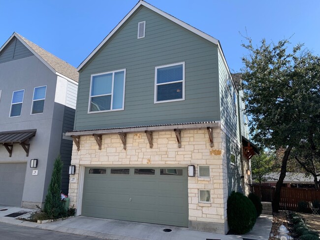 Building Photo - 7914 Roanoke Run Rental