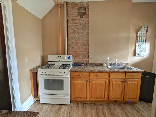 Photo - 1208 S Plymouth Ave Unit 1208