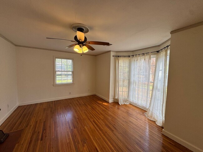 Photo - Heart of Cloverdale