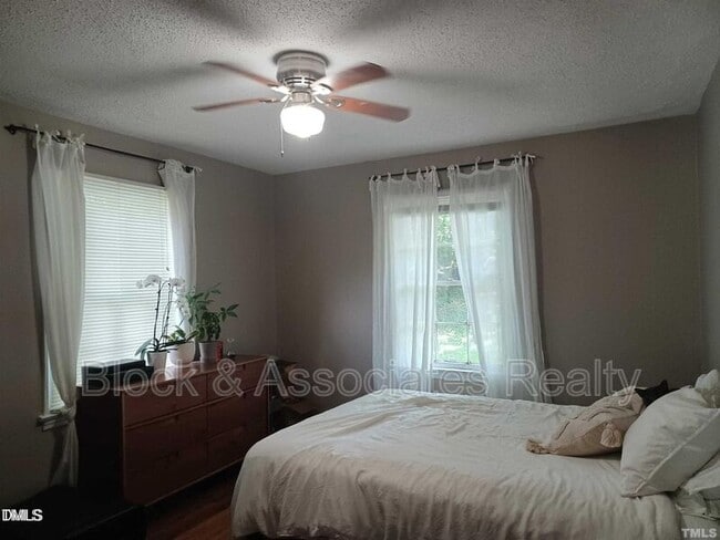 Photo - 706 Van Buren Rd