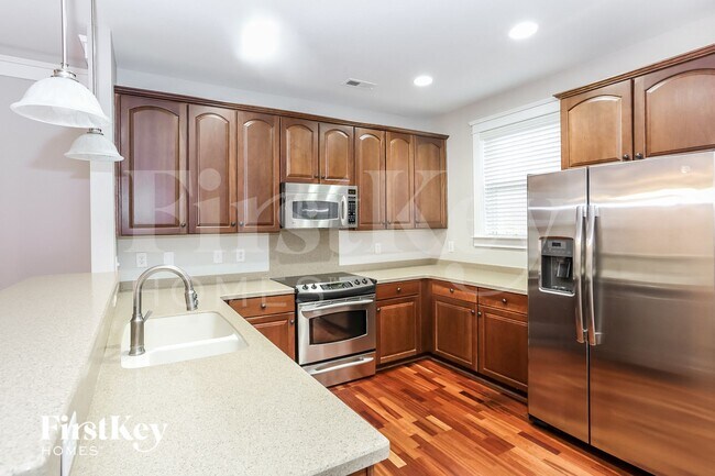 Photo - 128 Kensington St