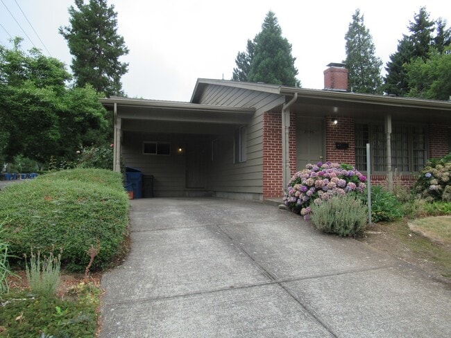 Building Photo - Three Bedroom Duplex in South Salem Unit 2795