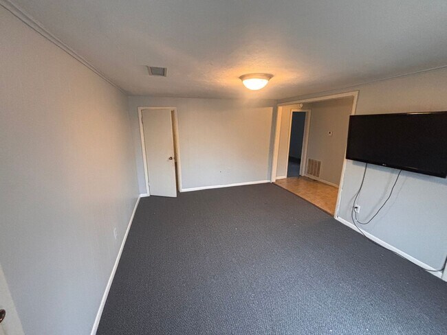 Photo - 124 39th Ave N Unit 2