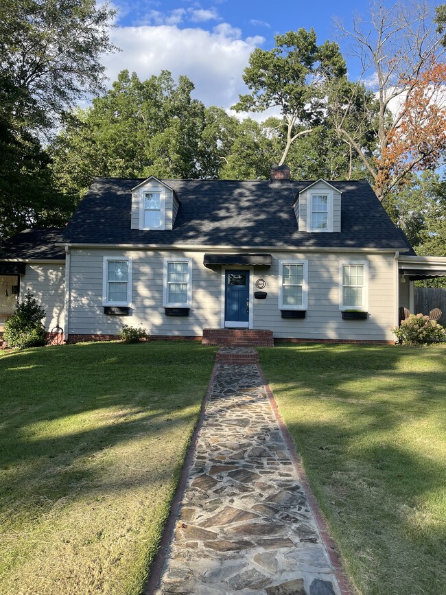 Photo - 1635 Rosewood Street Hl House