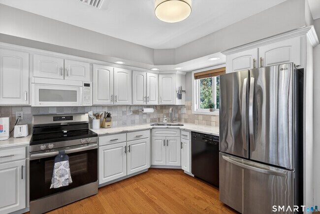 146 Chittenden Field Ln
