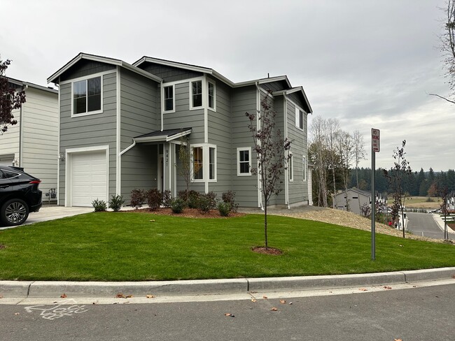 Photo - 9421 Fairhaven Cir NE