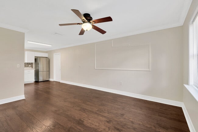 Photo - 8405 N Alaska St Unit A