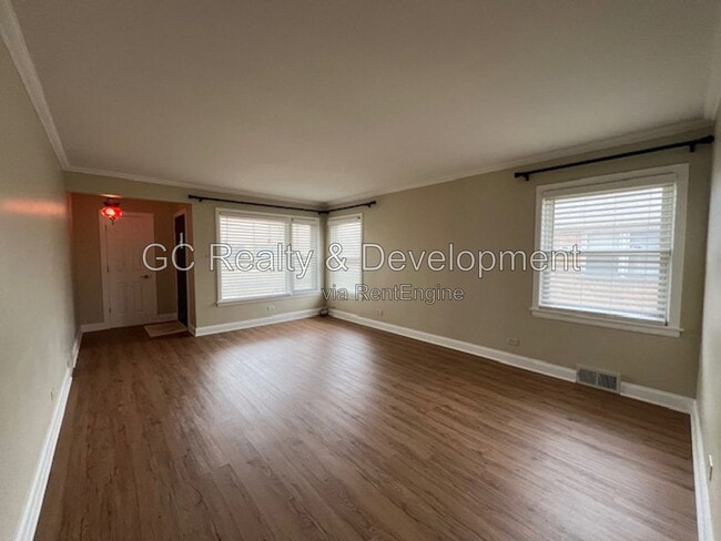Photo - 7613 N Harlem Ave