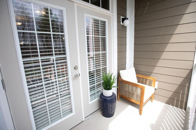 Berkmar Landing Apartments