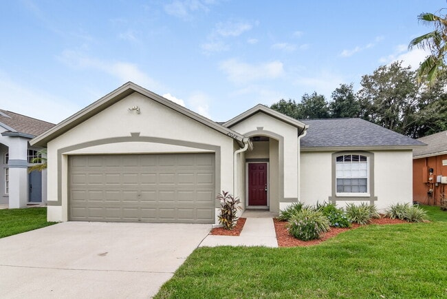 Building Photo - 2028 Cattleman Dr