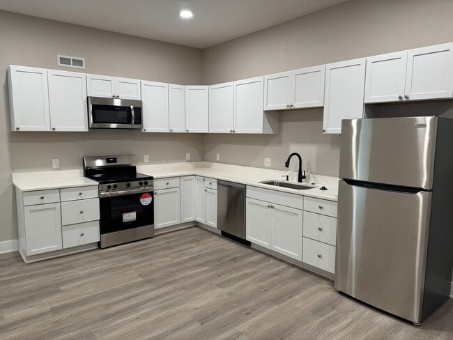 812 Keeler St Unit 3
