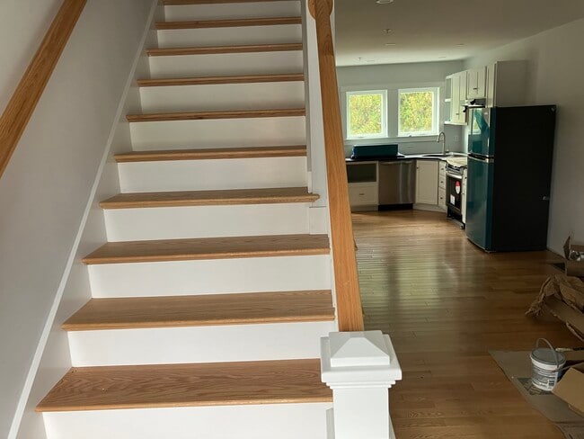 Photo - 530 Main St Unit 2