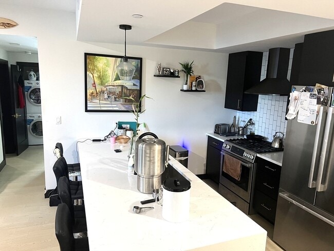 Building Photo - 395 Alewife Brook Pkwy Unit 2C Rental