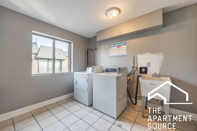 Photo - 2300 N Harlem Ave Unit 404