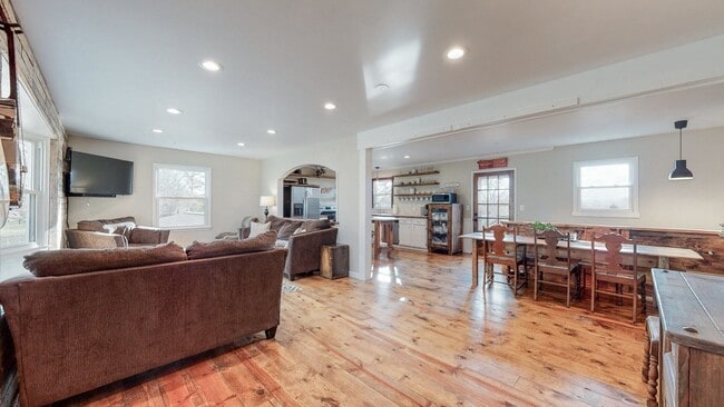 Photo - Stunning home situated on over 1 acre in North Thompson’s Station!