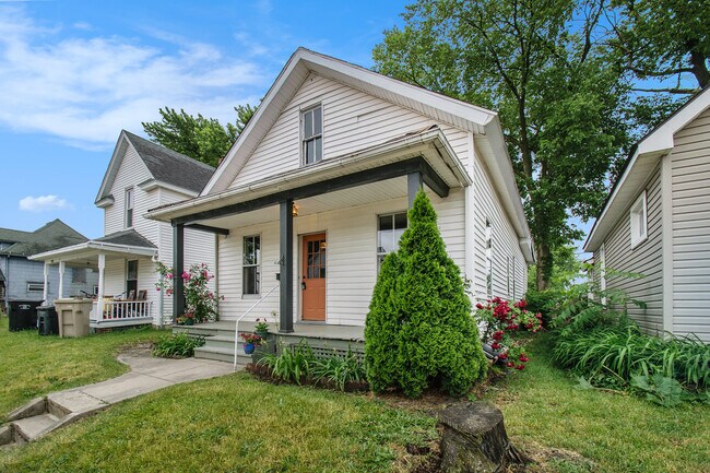 Photo - 1010 Quimby St