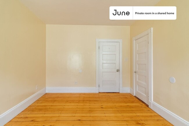 Photo - Room in Shared 4 bed/1 bath home Unit C