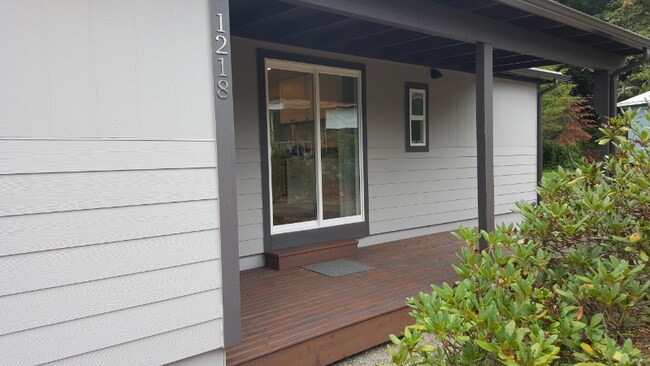 Photo - 1218 S 211th St