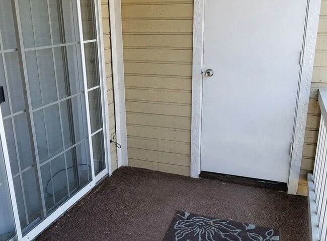 Photo - Beautiful 2 bedroom/2 bathroom condo with Mountain View’s