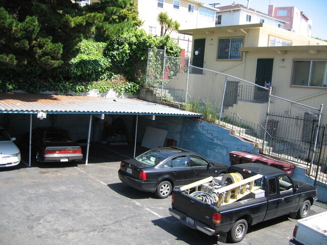 Building Photo - 10010 MacArthur Boulevard Rental