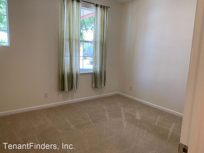 Photo - 4 br, 3 bath House - 8336 Saturn Park Drive