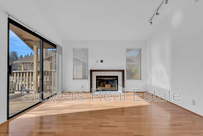 Photo - 3733 Crow Canyon Rd