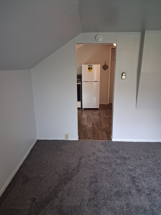 804 Ferry St Unit 804 1/2 Ferry Street