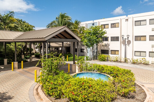 Building Photo - The Solaire at Las Palmas Village 55+ Rental