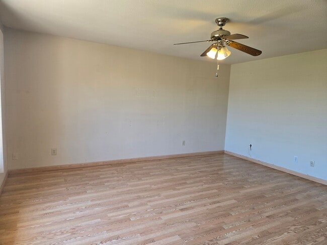 Photo - 10630 Trigal Way