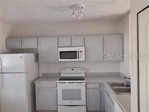 Photo - 619 Raven Ct