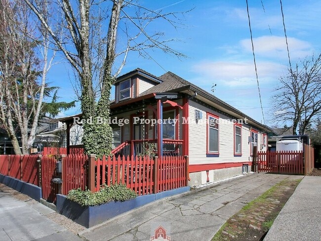 Photo - 5022 NE 23rd Ave Condo Unit A
