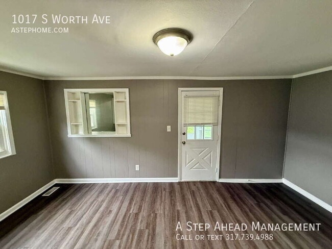 Photo - 1017 S Worth Ave