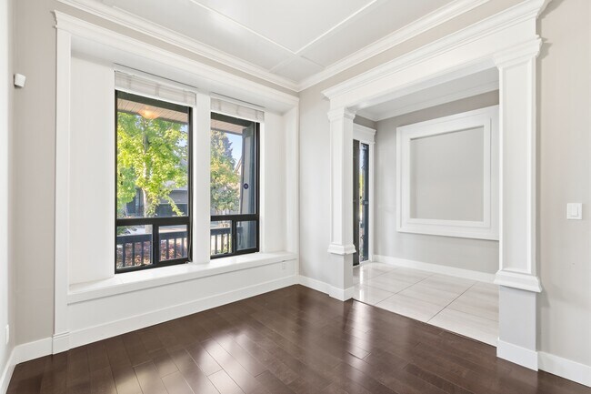 Photo - 15118-1558A 58A Ave.