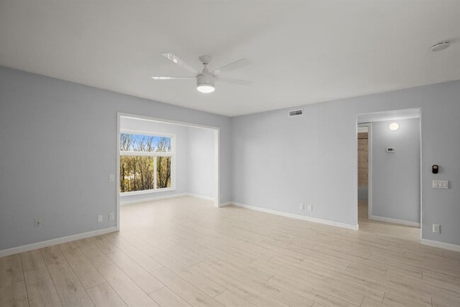 Photo - 620 S 1st St Unit 315